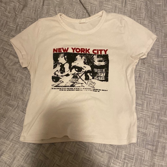 White cropped graphic tee - Picture 1 of 2